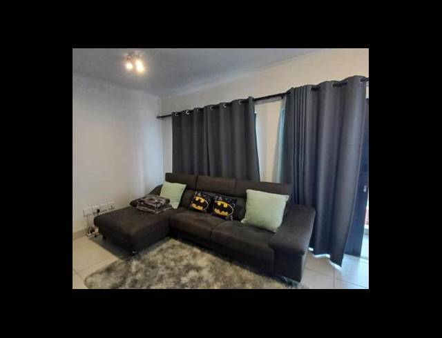 1 BEDROOM APARTMENT FOR SALE IN UMHLANGA RIDGE